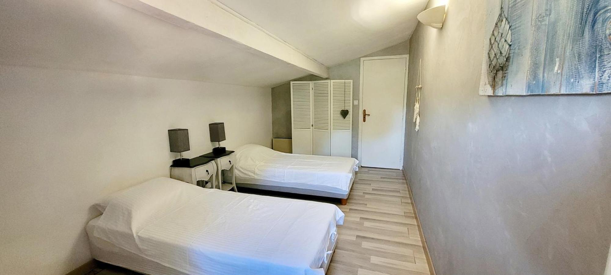 Au Petit Bonheur Villa Carnoules  Eksteriør bilde